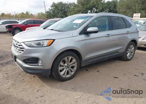 2020 Ford Edge Titanium z USA, uszkodzony, nr VIN 2FMPK3K97LBA30648